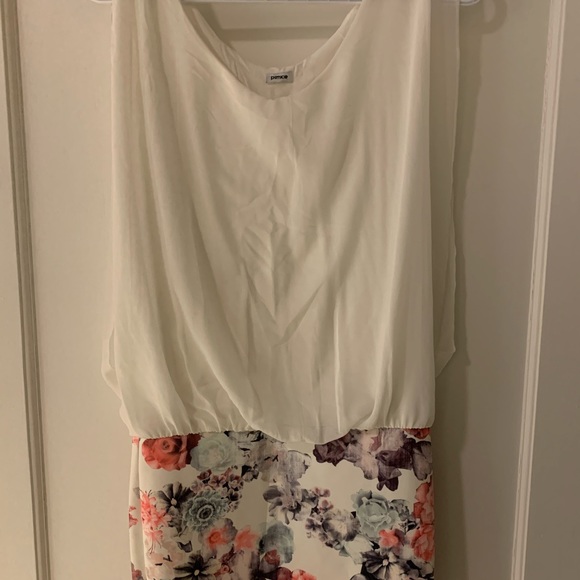 Withe floral dress - Picture 2 of 3